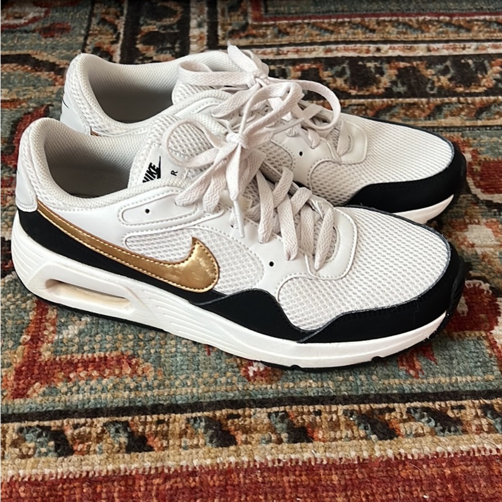 Nike Women's White and Gold Sneakers